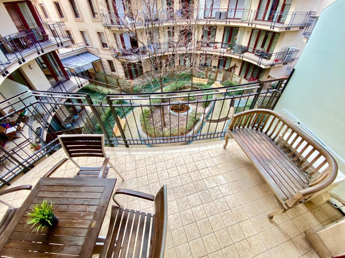 Appartamento Downtown Vibe-kiraly Ii Apts W Private Balcony Budapest
